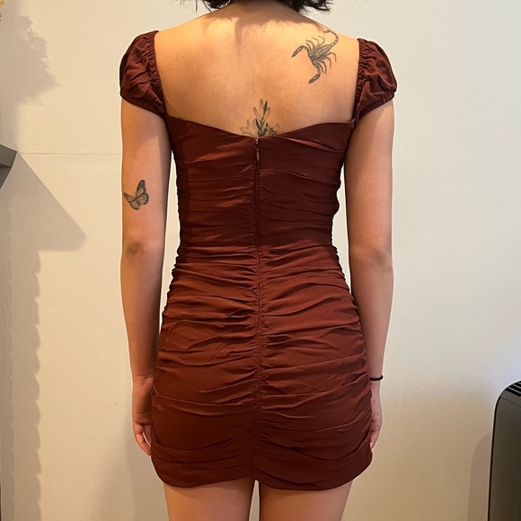 Aritzia Wilfred Ruched Dresss - Picture 2 of 3